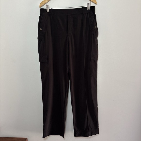 Athleta Pants - Athleta Cargo Pants Women 14 Vienna Hybrid Black Stretch Zip Pockets Performance